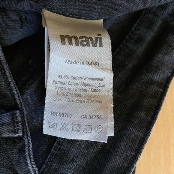 Mavi Arianna Embroidered Jeans - Picture 13 of 16